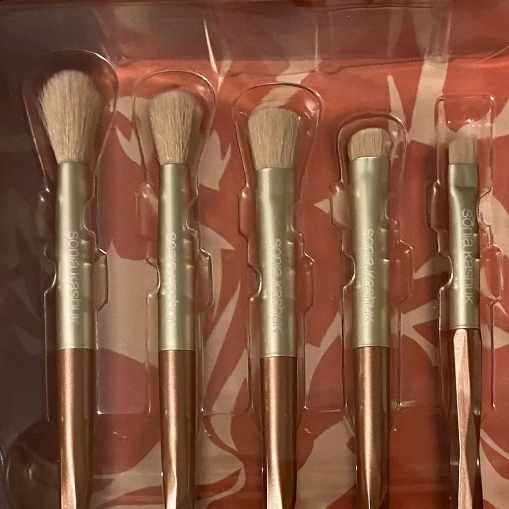 Sonia Kashuk Gold Eye Brush Collection